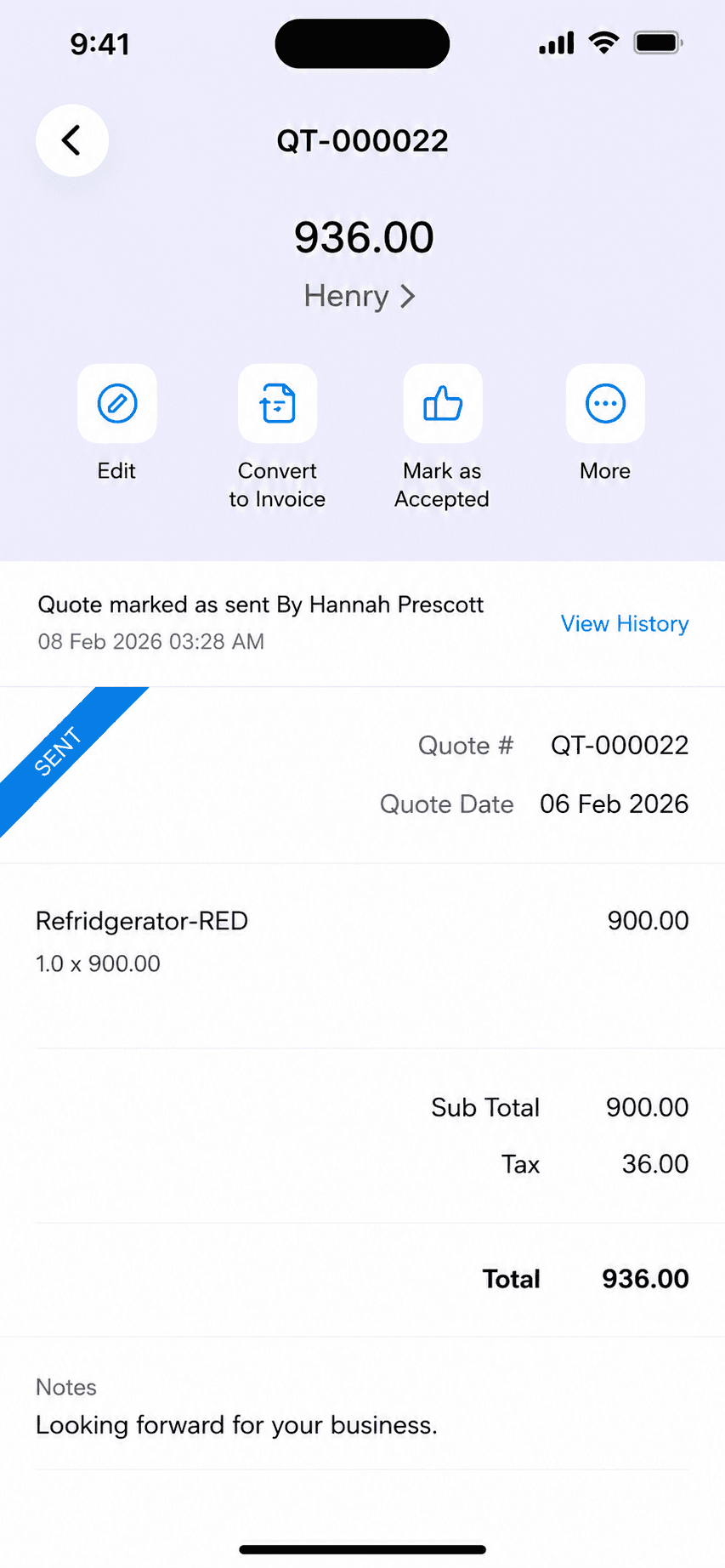 Zoho Books mobile app invoice detail view